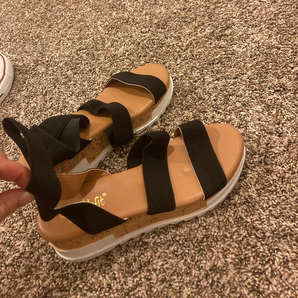 Athlefit sandals